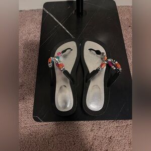 Jeweled Ladies Thong Sandal . Size 7/8